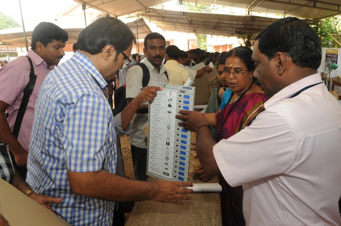 kerala-voting-booth